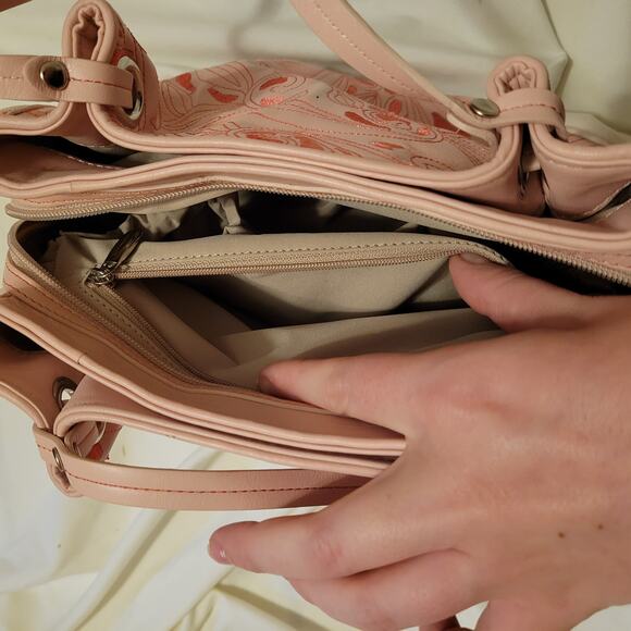 Cole Haan Pink Leather Embroidered Floral Woman's Handbag Y2K - Picture 8 of 8